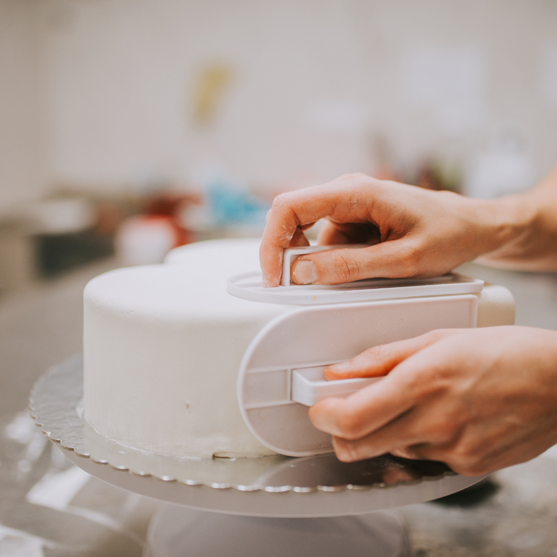 Satin Ice® Fondant 10 LB - BakersBodega – Baking & Cake Decorating Supplies SupeStore